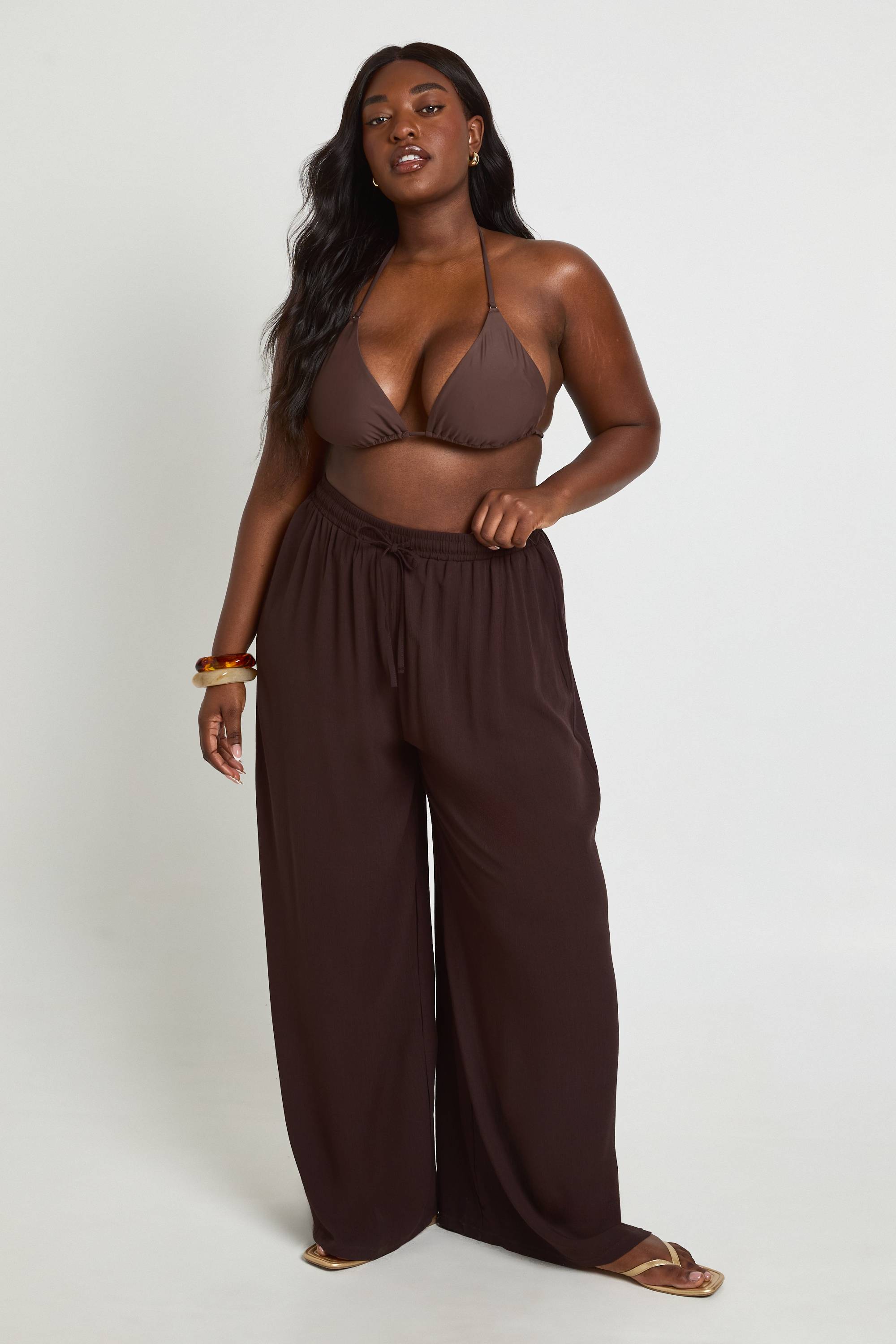 boohoo Pantalon Ample Aspect Lin Plus Essentials