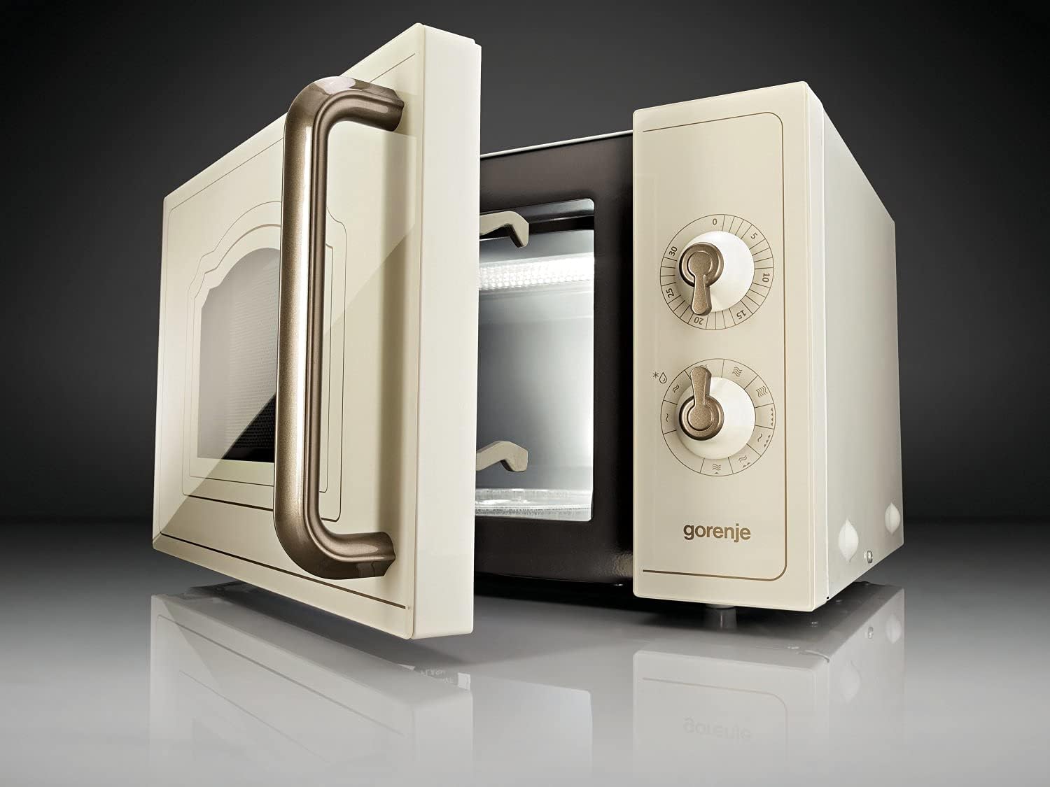 Gorenje MO 4250 CLI Stand-Mikrowelle mit Grillfunktion / 700 W / Garraum 20 L / elfenbein / Classico Collection, Beige