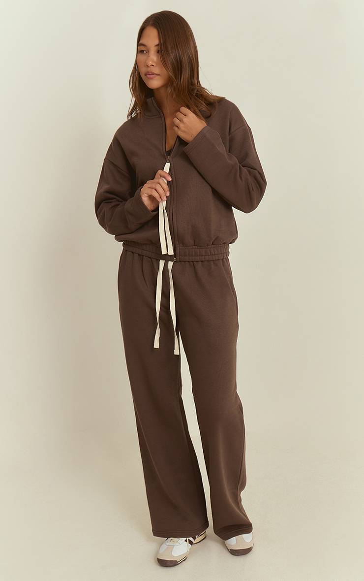 Chocolat Sweat-shirt À Col Cheminée Avec Cordon De Serrage Contrasté
