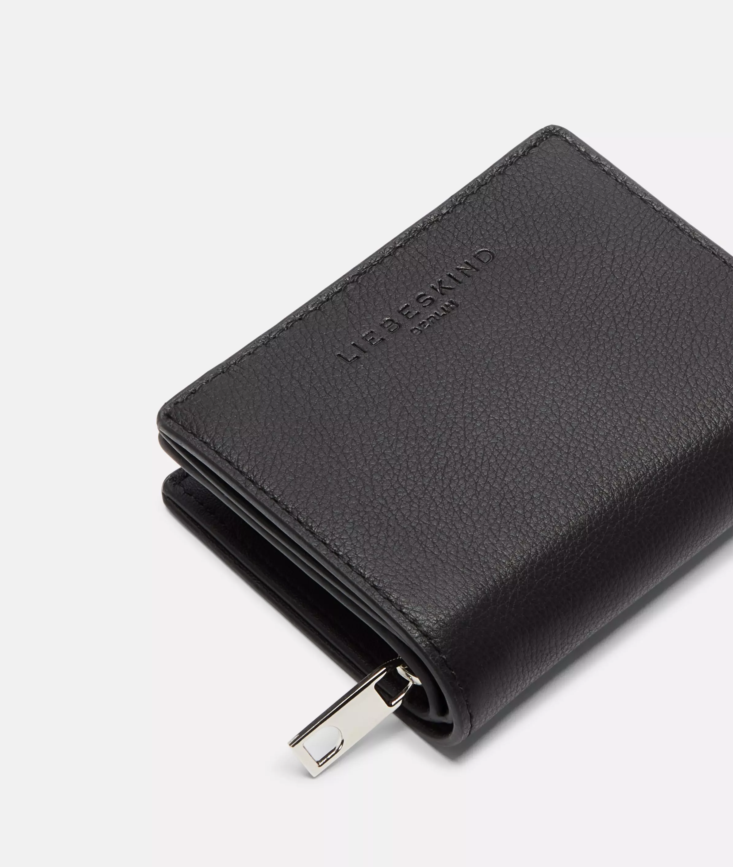 Wallet Spacious leather wallet