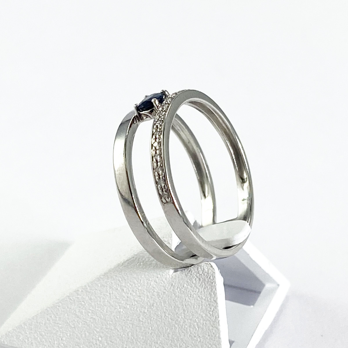 Bague d'occasion or 375 blanc saphir