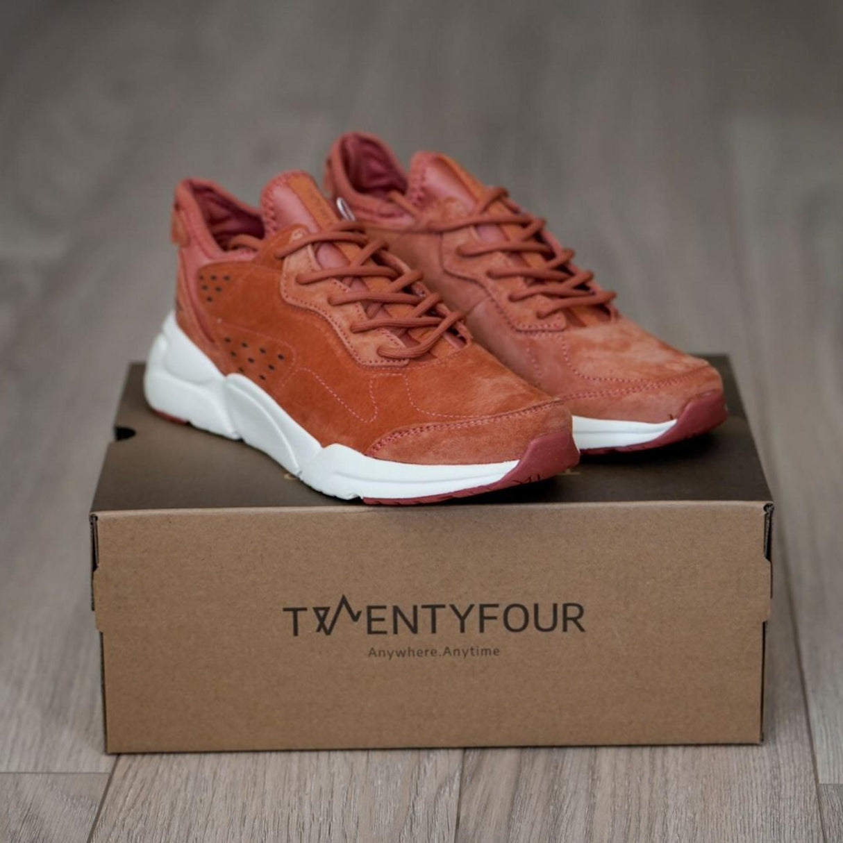 Twentyfour<br>1222 Leather Sneaker