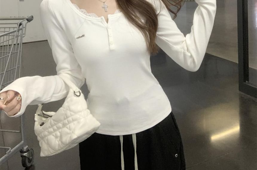 Ashlee - Henley T-shirt met lange mouwen en kantversiering