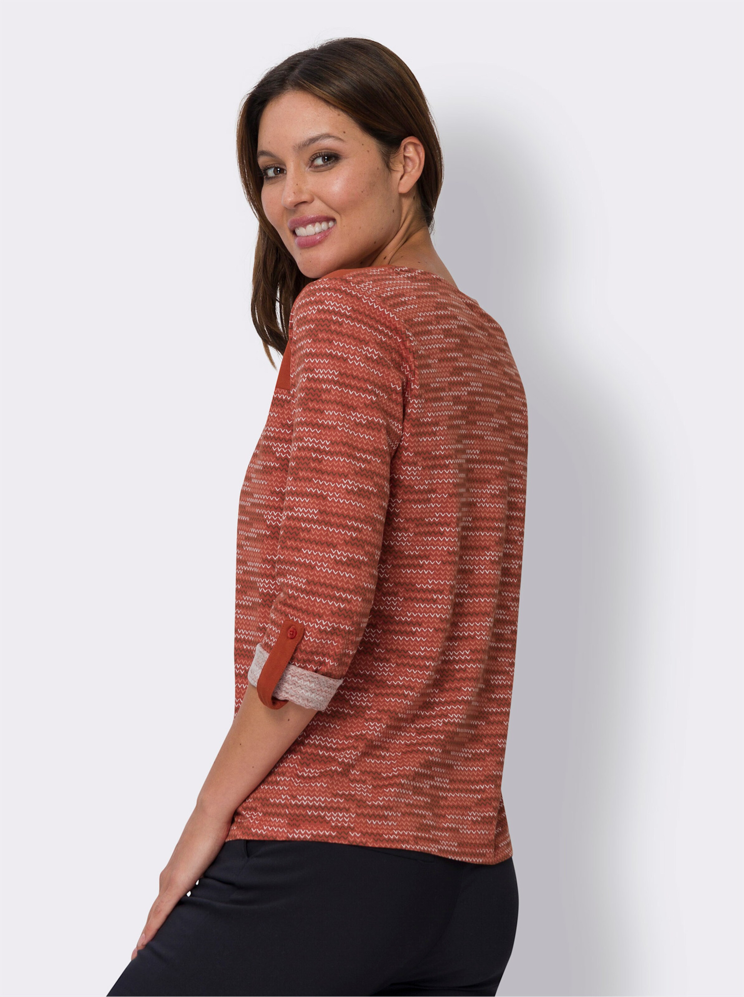 Langarmshirt mit krempelbaren Ärmeln