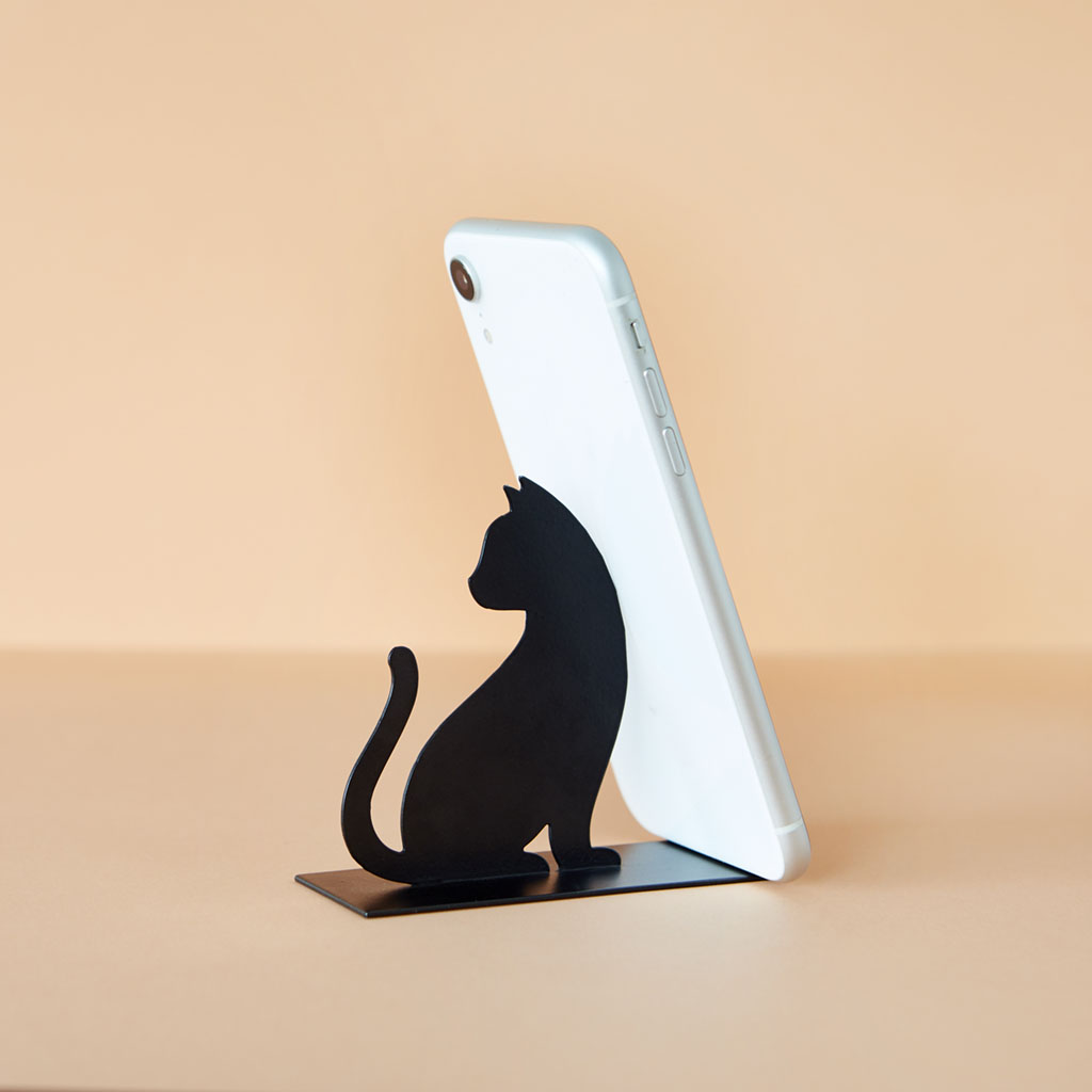 Suporte para smartphone Balvi com estampa de felino, preto, ideal para escritório, mesa, quarto ou sala de estar, em metal.
