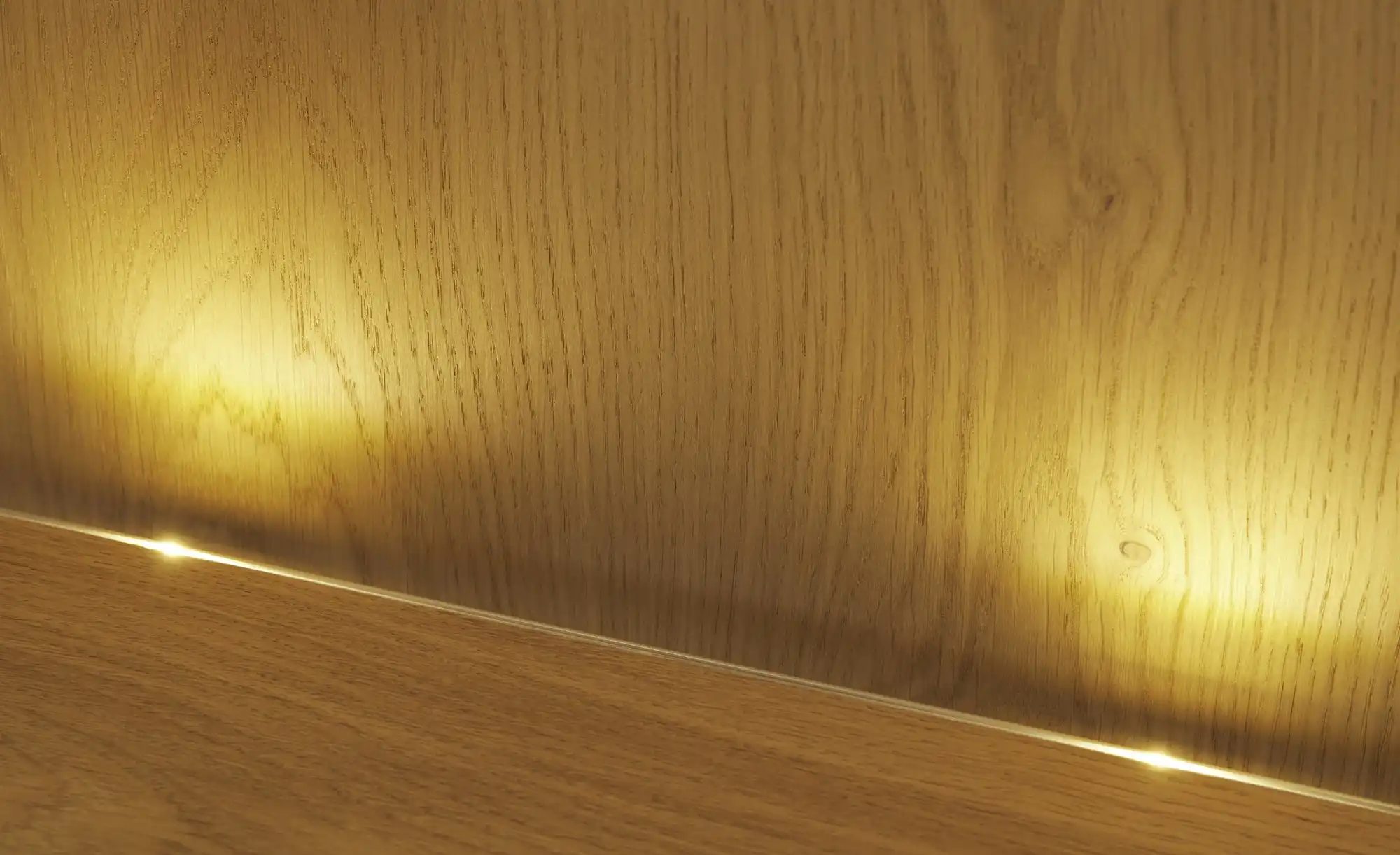Wohnwert LED-Beleuchtung Libro Plus