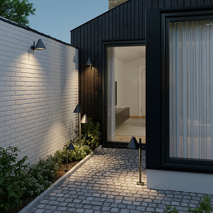Potelet Eriksson taille S LED intégrée 600lm 8.5W IP44 GoodHome noir