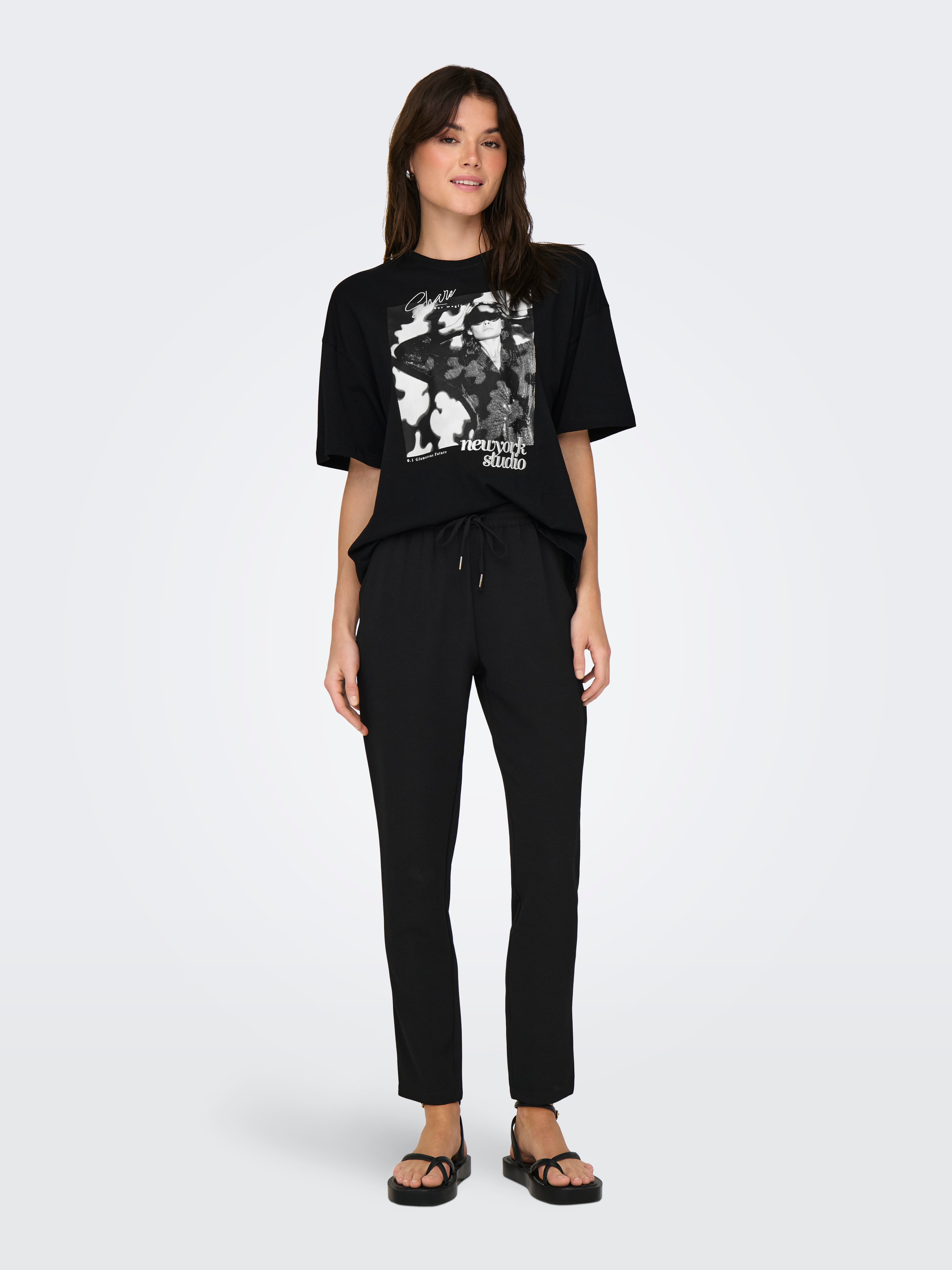 ONLASTA T-shirt Black