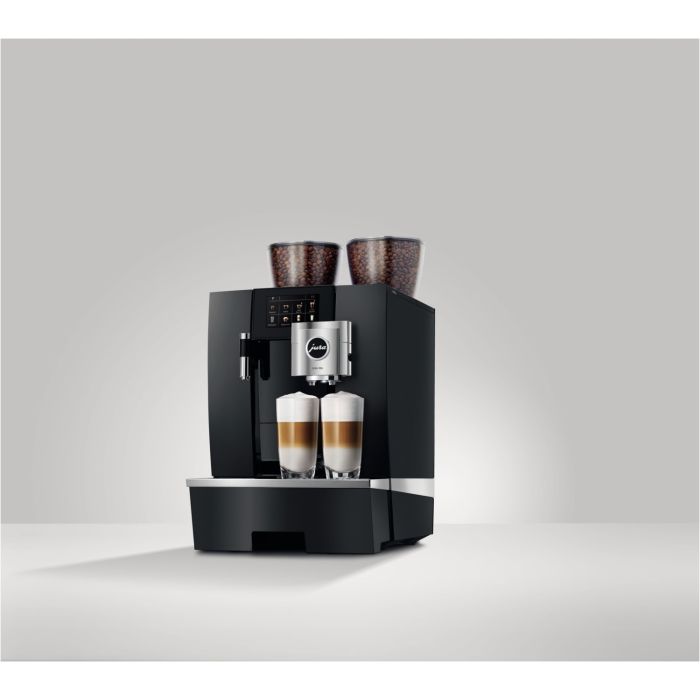 JURA GIGA X8c Aluminium Black (EB) (15570) inkl. Vor-Ort-Montage