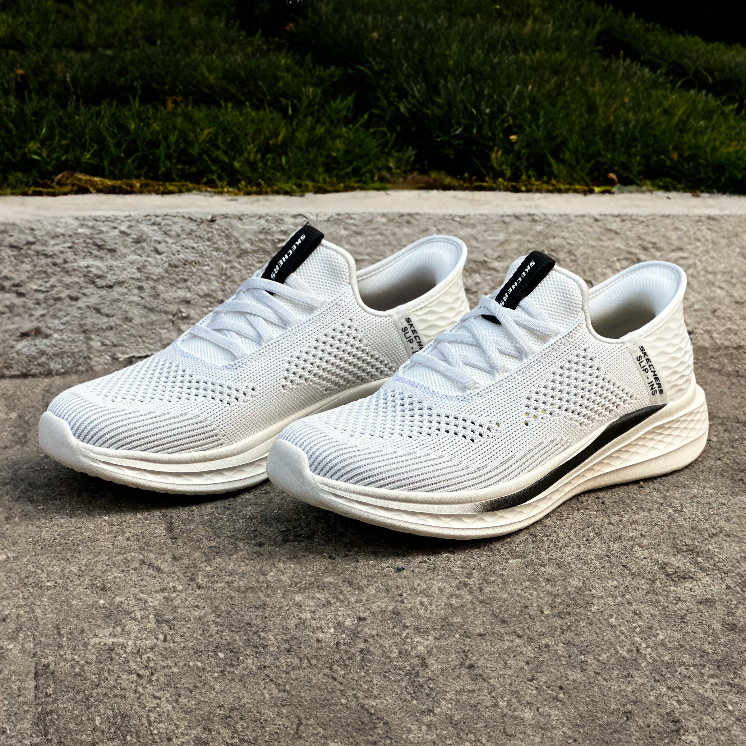 Skechers Slip-On Sneaker »SLADE-QUINTO«  , Slipper, Freizeitschuh mit dezenten Kontrastbesatz