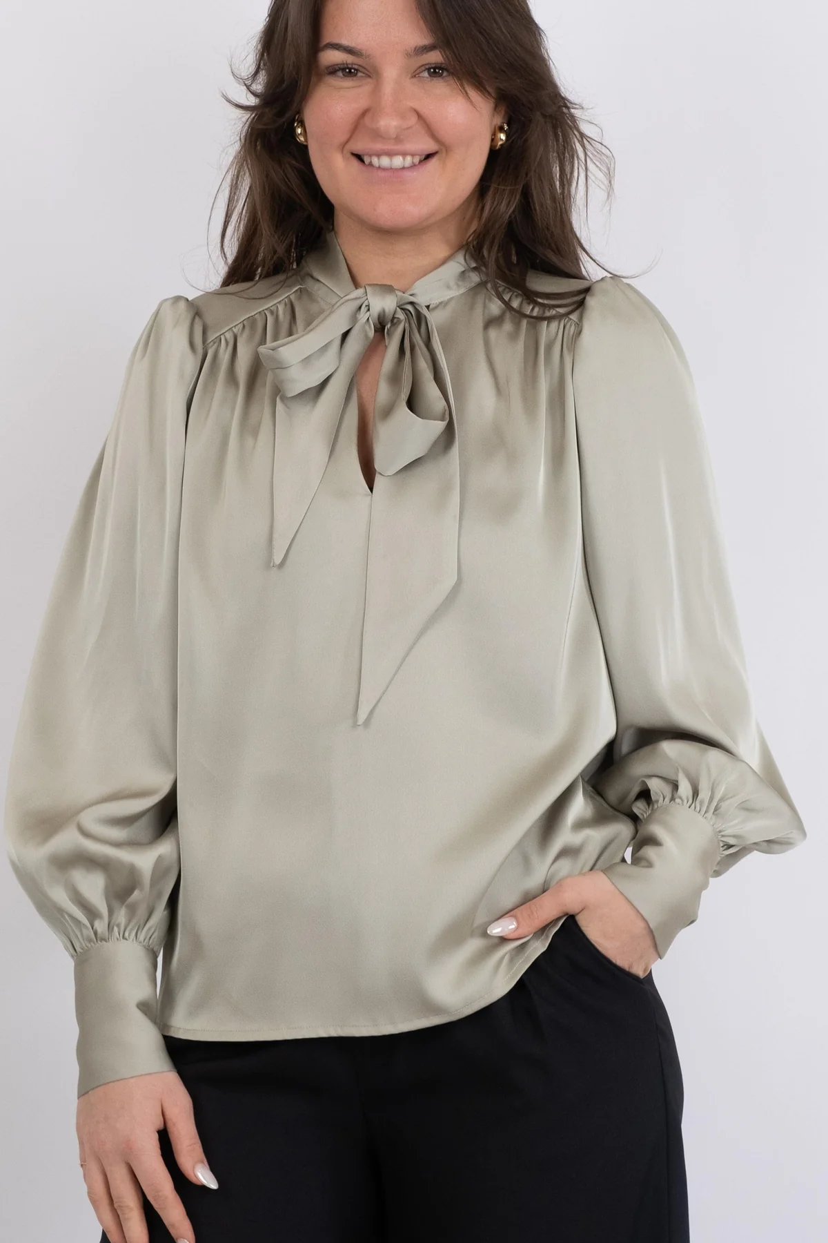 Neo Noir Jaz Bow Blouse smoke green