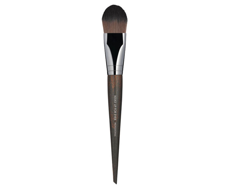 MAKE UP FOR EVER - 104 Foundation Brush- small