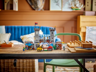 LEGO Middeleeuws kasteel met ridders te paard (31168)