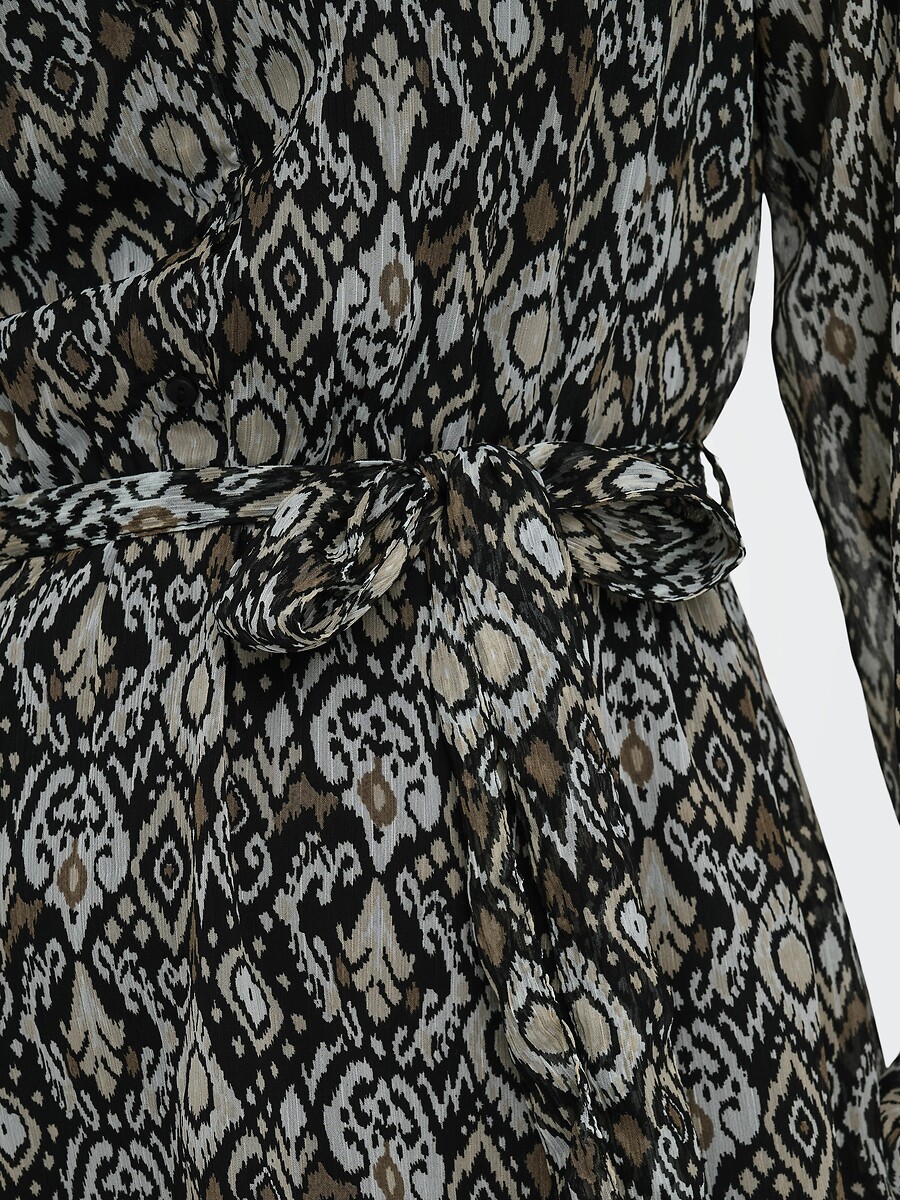 SOMENTE<br>Vestido curto com decote em V