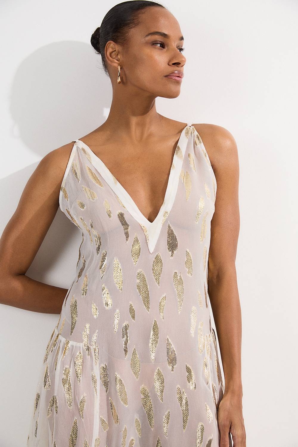 KarenMillen Robe maxi à fines bretelles en fil métallique de plage