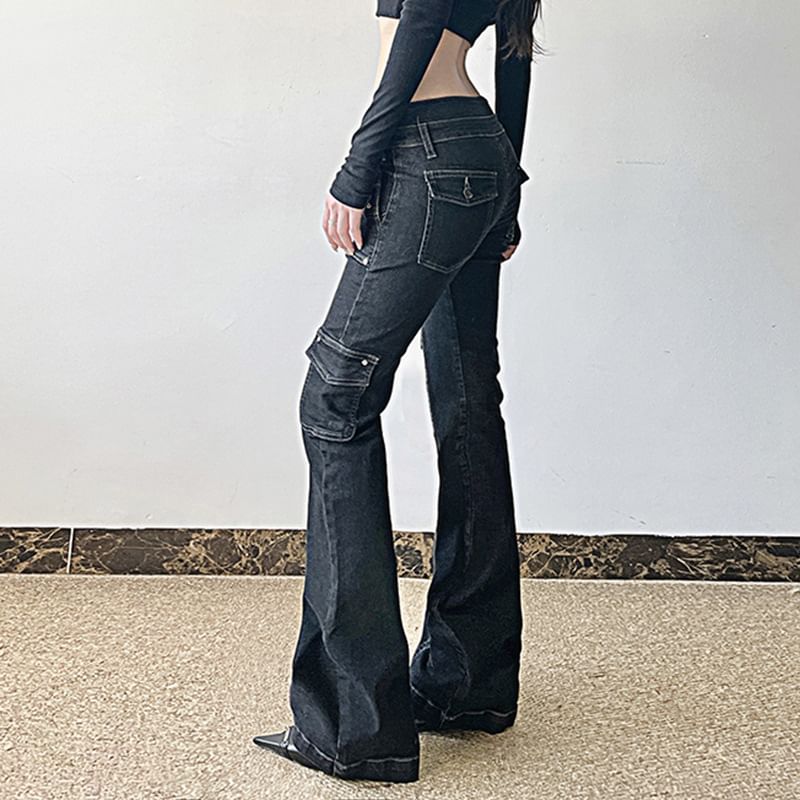 Honet - Slim-fit bootcut cargojeans met lage taille en zakken