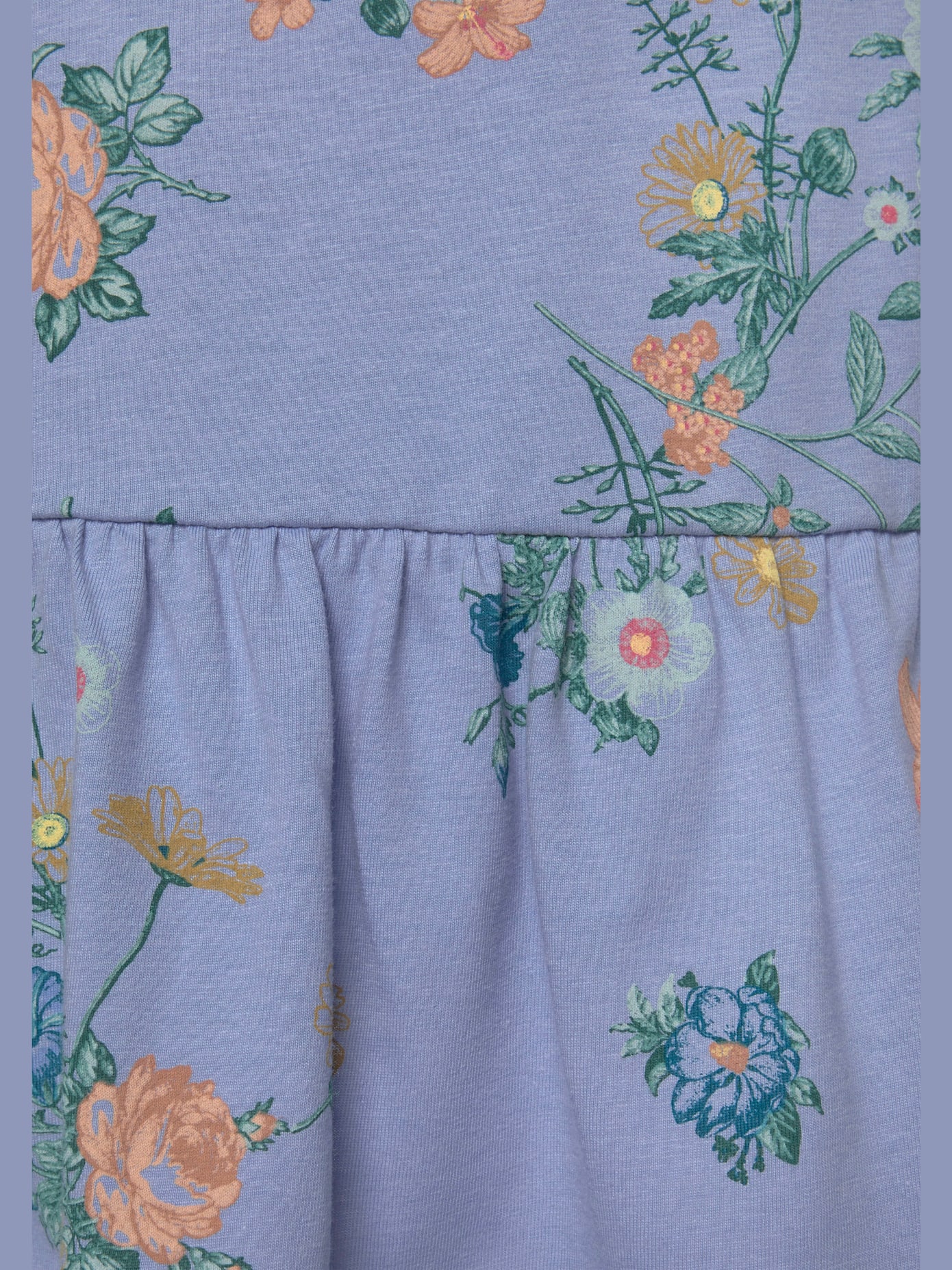 Chemise de nuit fantaisie avec larges bretelles et encolure ronde