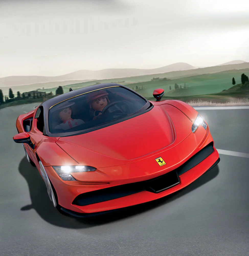 FERRARI SF90 STRADALE -71020