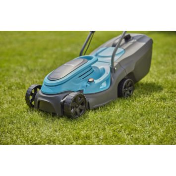 Gardena 18V grasmaaier EasyMax 32cm incl. 4.0Ahaccu