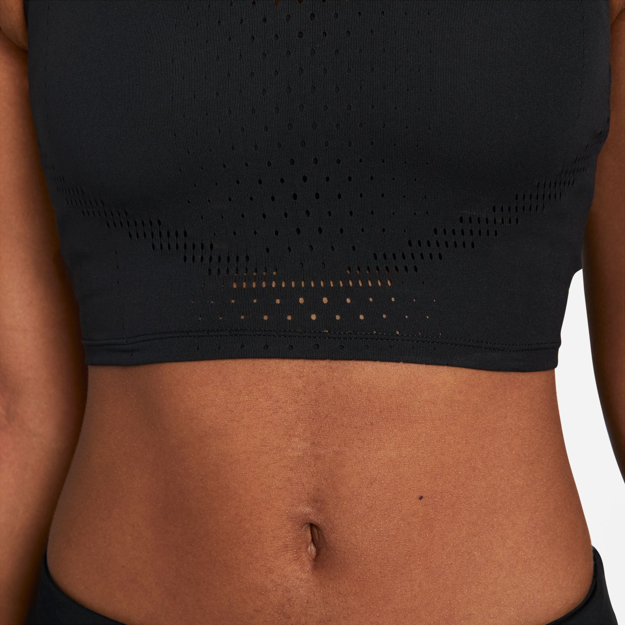 Dri-FIT ADV AeroSwift Running Top Dame 010/Black/White