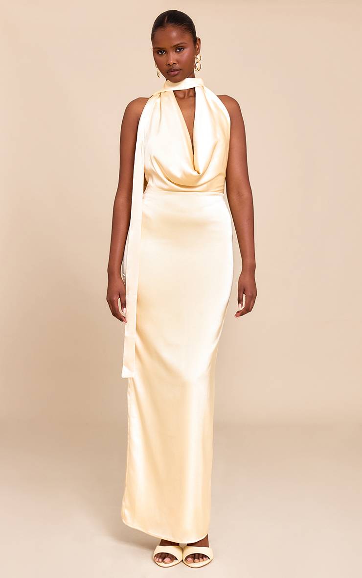 Butter Yellow Robe Longue Drapée En Satin À Col Bénitier