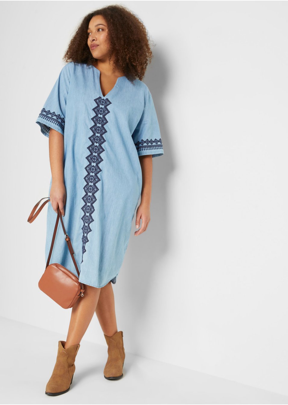 Robe-tunique en jean avec imprimé broderie