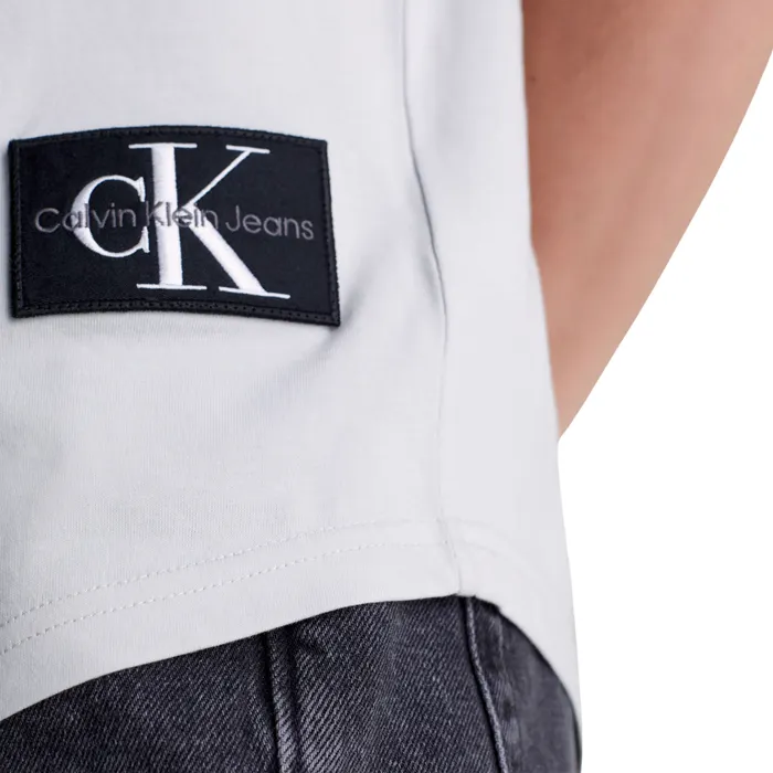 Calvin Klein Badge Round Hem Shirt Heren