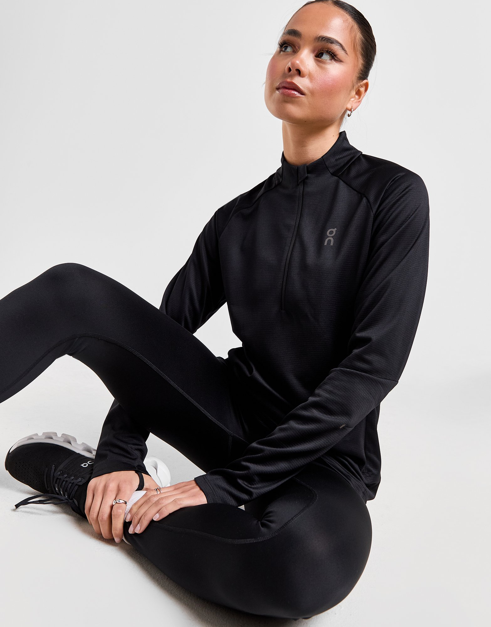 On Running Haut Zippé Climate Femme