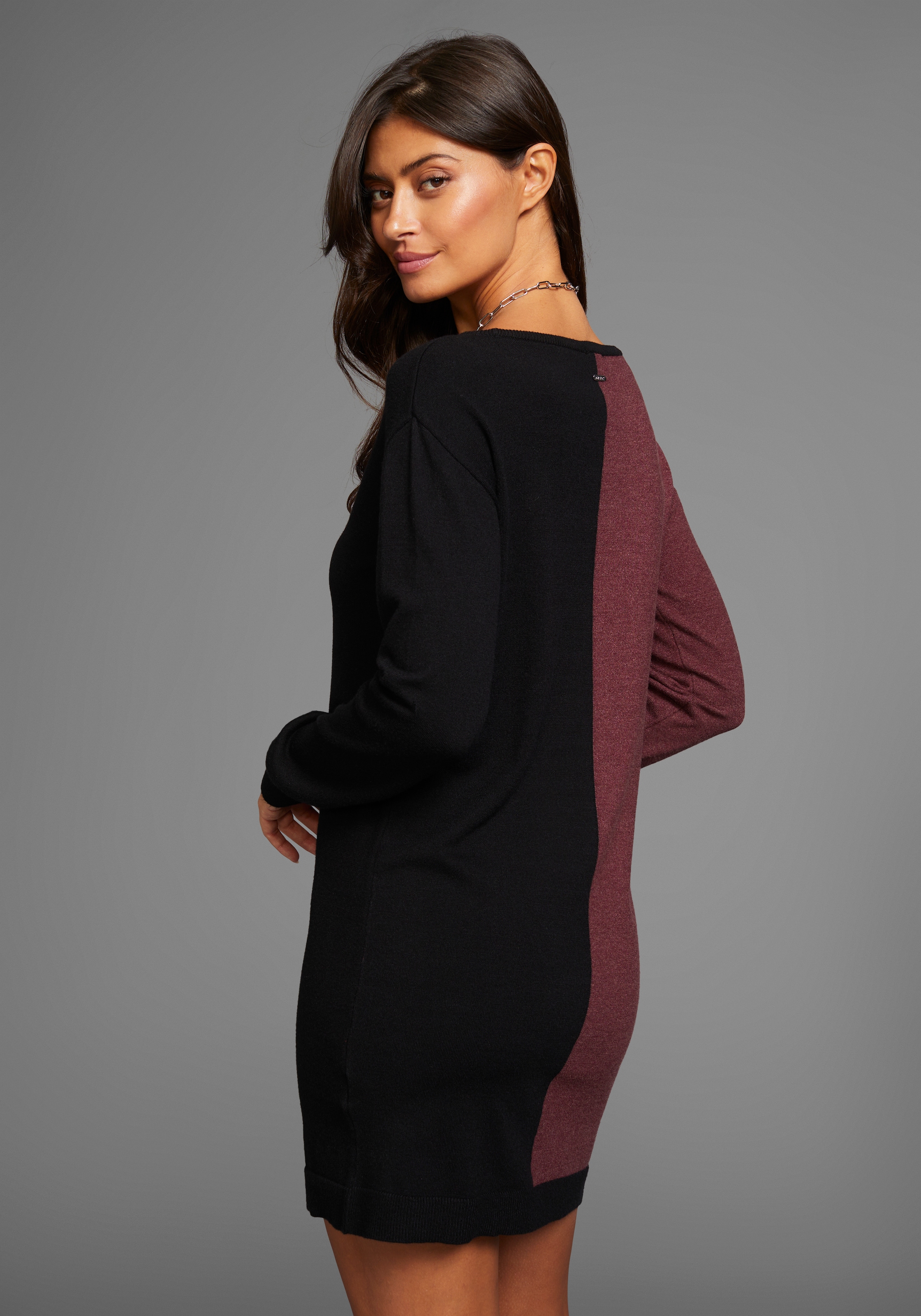 Laura Scott Strickkleid Ohne Taschen mit zweifarbigem Colourblock Design