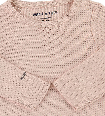 Mini A Ture Body l/æ - Emmely - Pudder