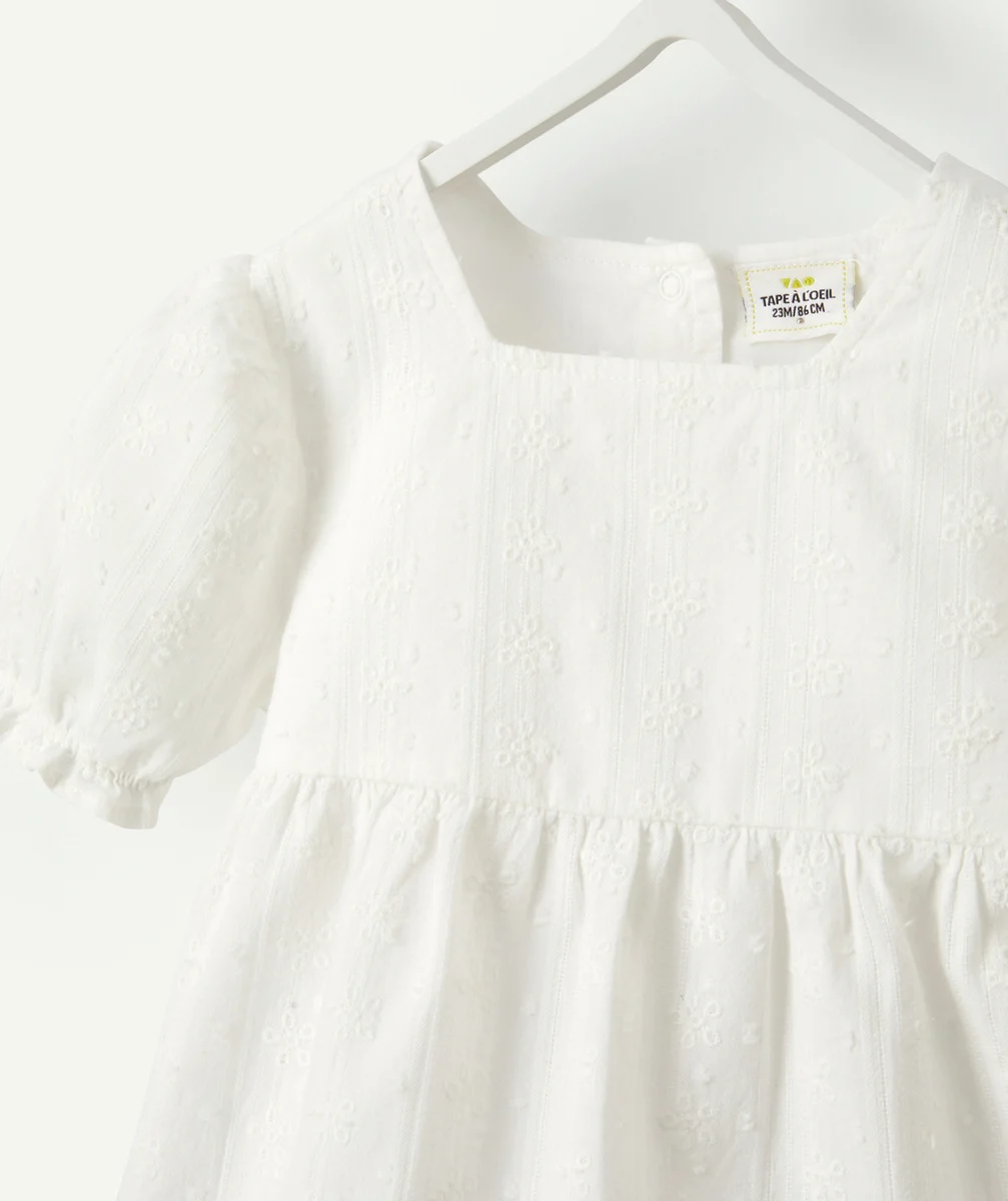 BLOUSE BÉBÉ FILLE EN COTON BLANCHE AVEC BRODERIES