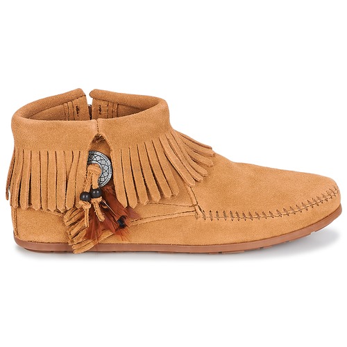 Minnetonka - CONCHO FEATHER SIDE ZIP BOOT - Camel
