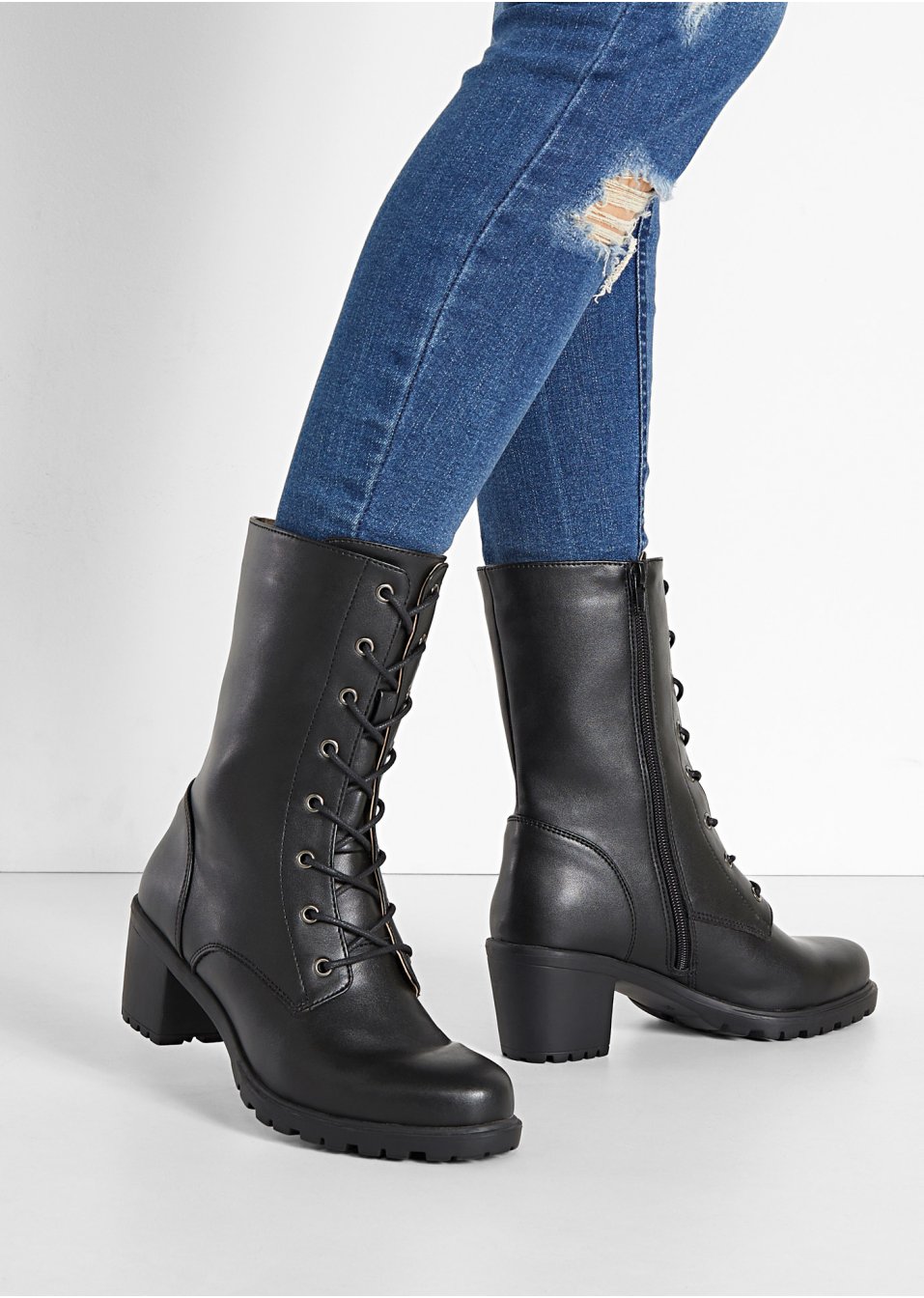 Bottes à lacets