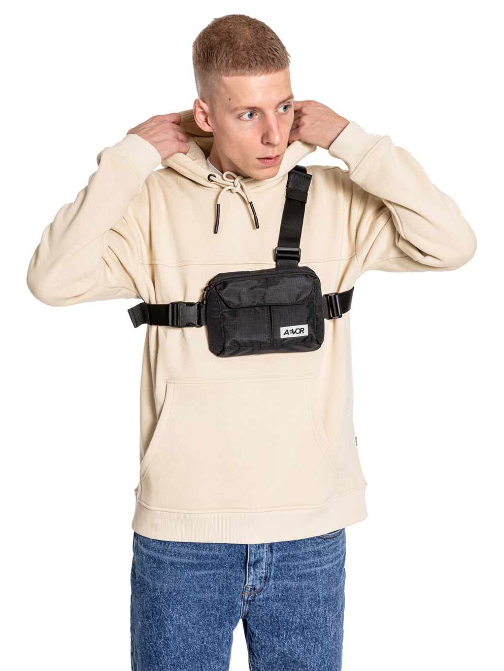 AEVOR Frontpack Bag ripstop black