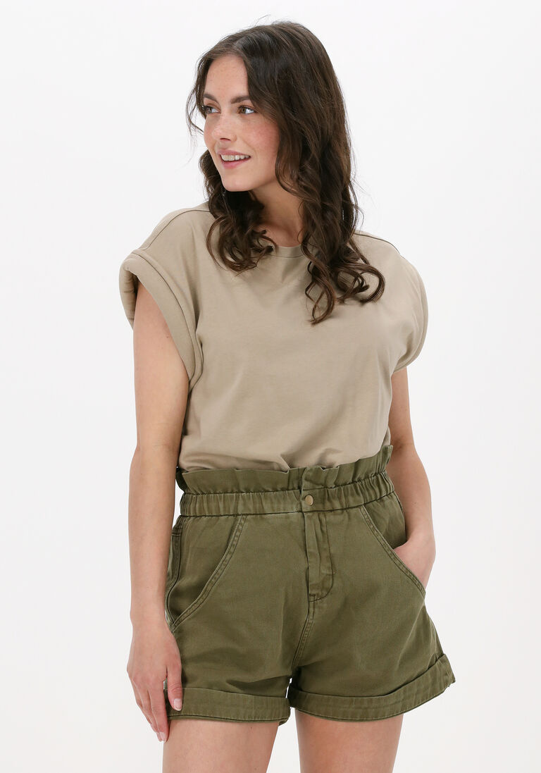 CIRCLE OF TRUST camel circle of trust top beckey tee