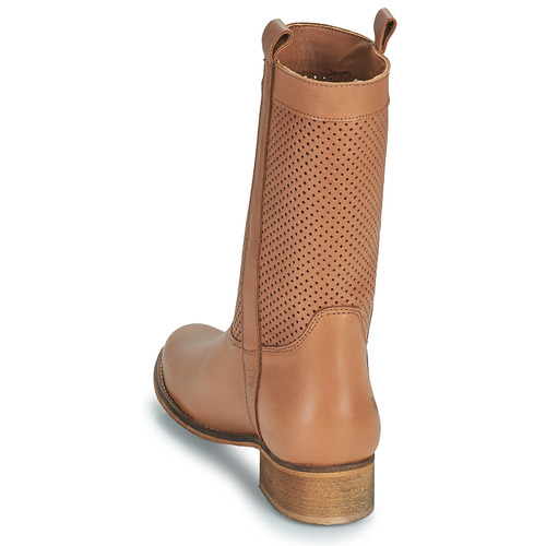 Betty London - ORYPE - Cognac
