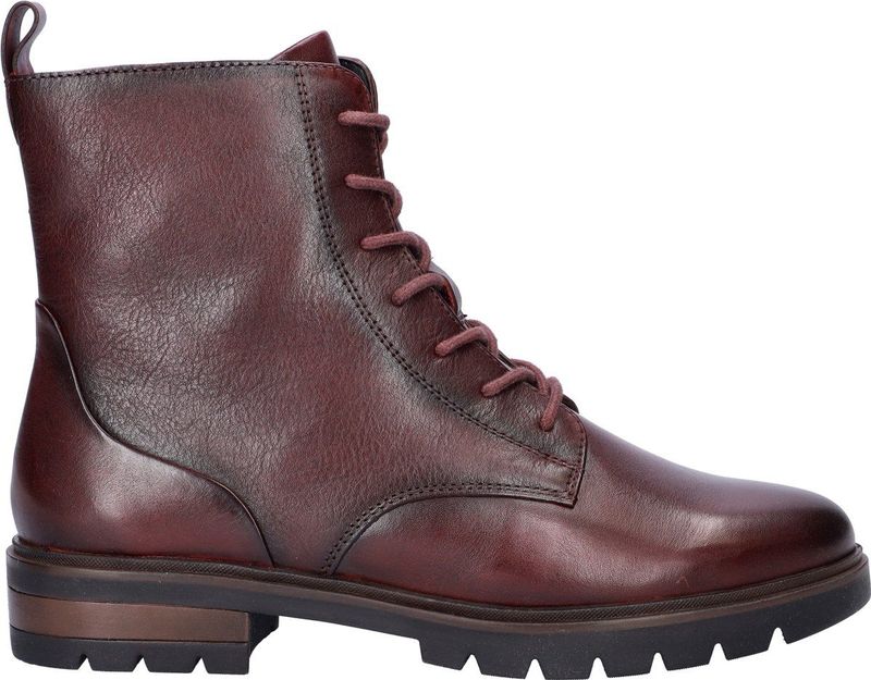 Ara - Cambridge - Veterboot - Bordo