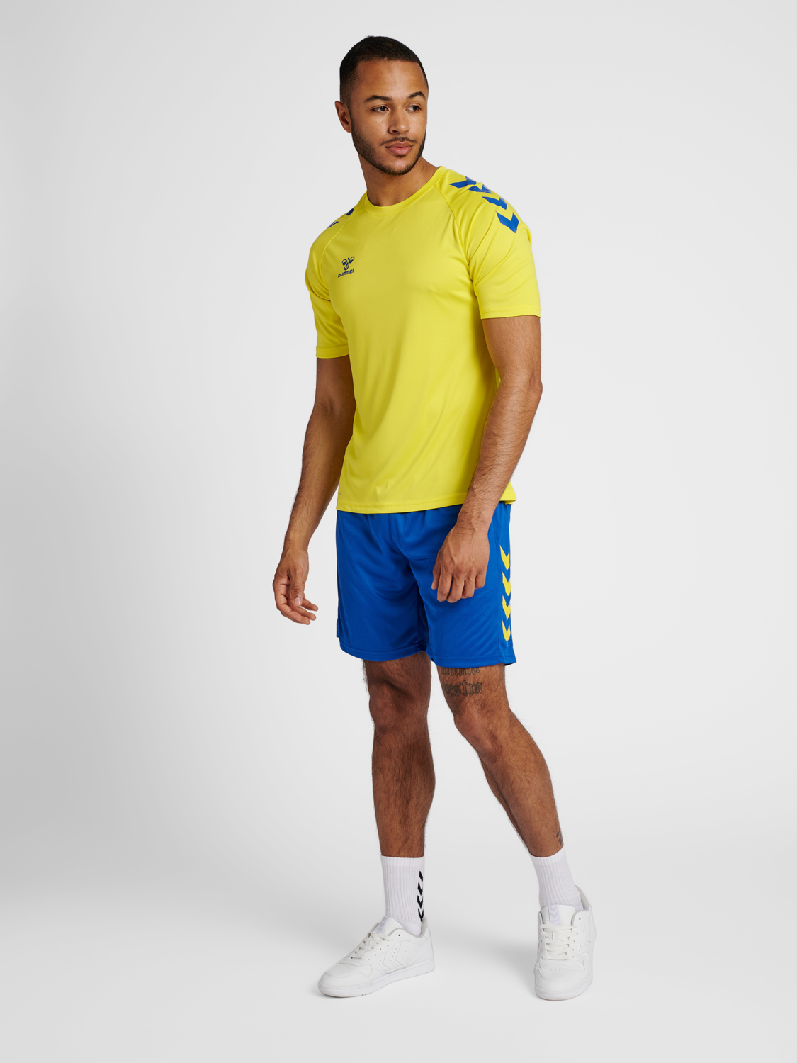 hmlCORE XK POLY SHORTS