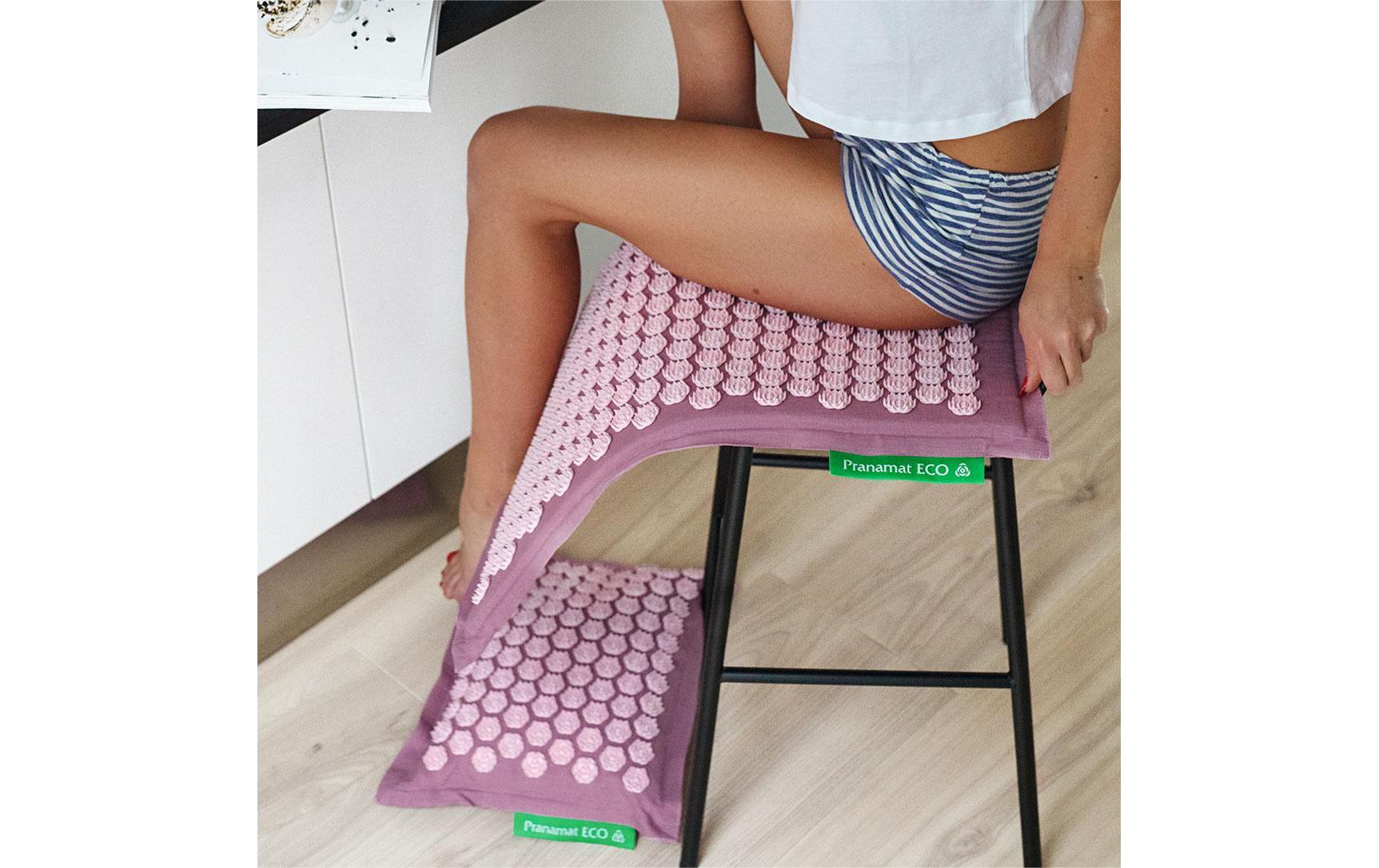 Eco Massage Set – Matte + Kissen Limited Edition Dunkelrosa<br>Nahhaltiges, handgefertigtes Rücken- und Kopfmassage Set