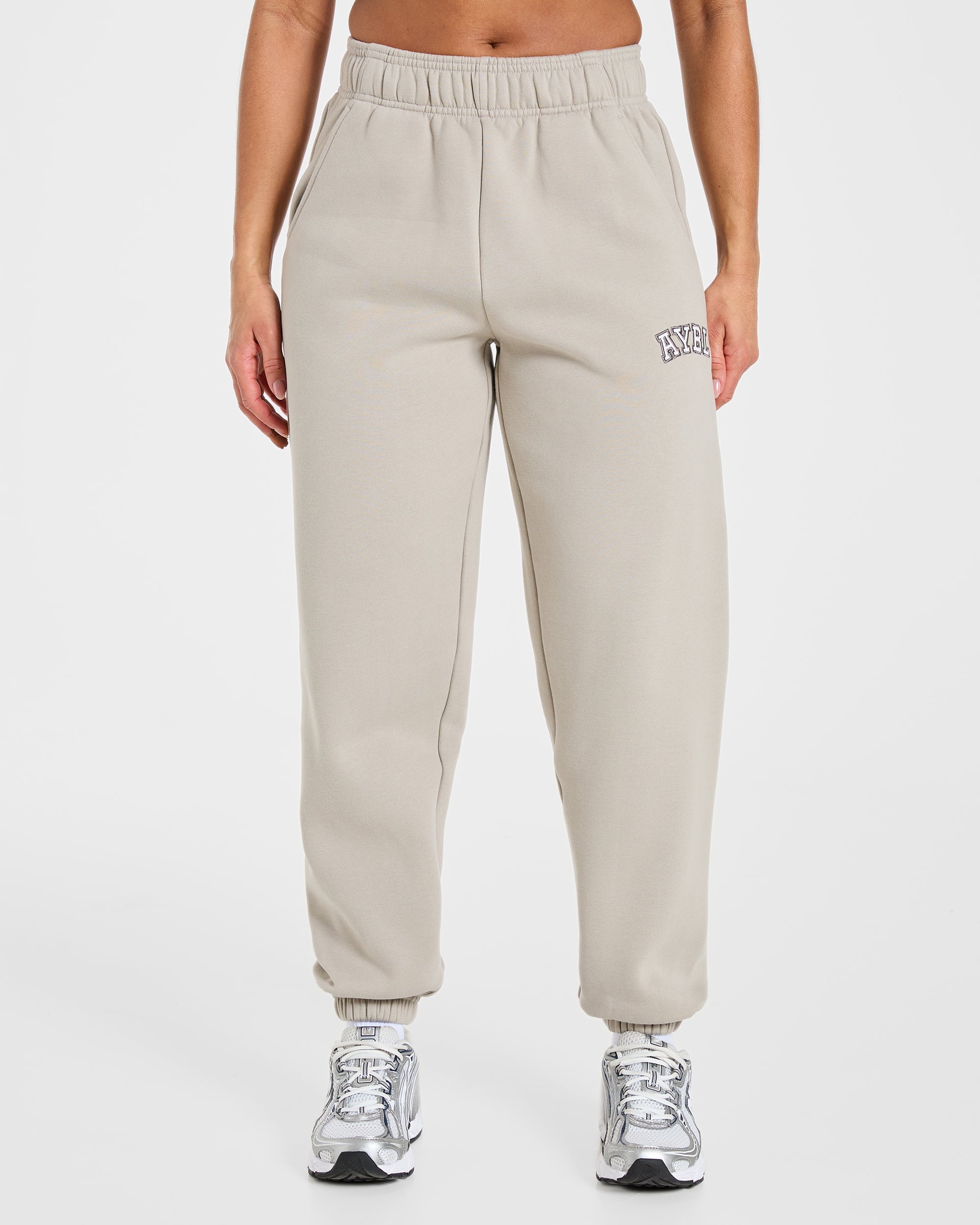 Varsity 2.0 Oversized Joggers