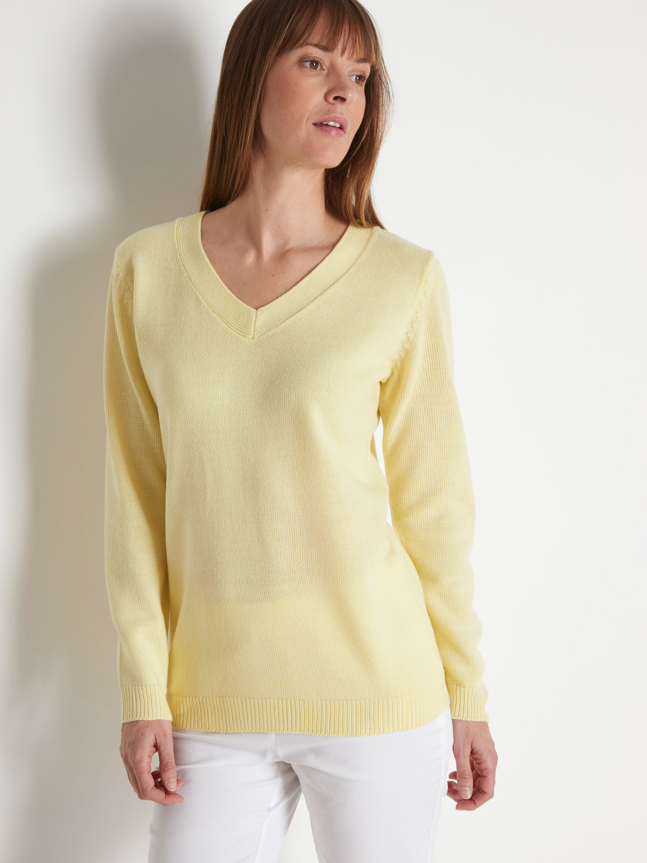 Pull encolure V manches longues