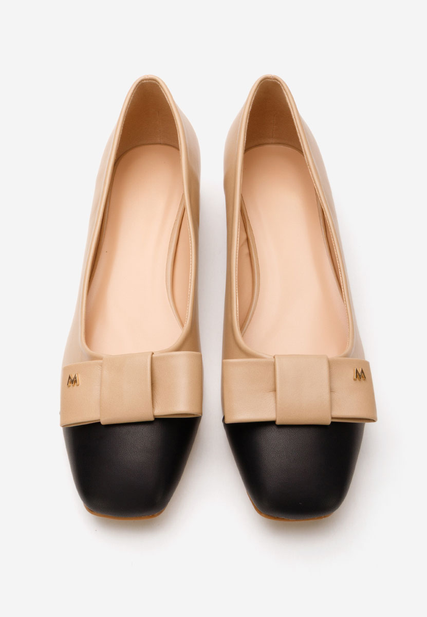 Chaussures à petit talon kaki Wuga