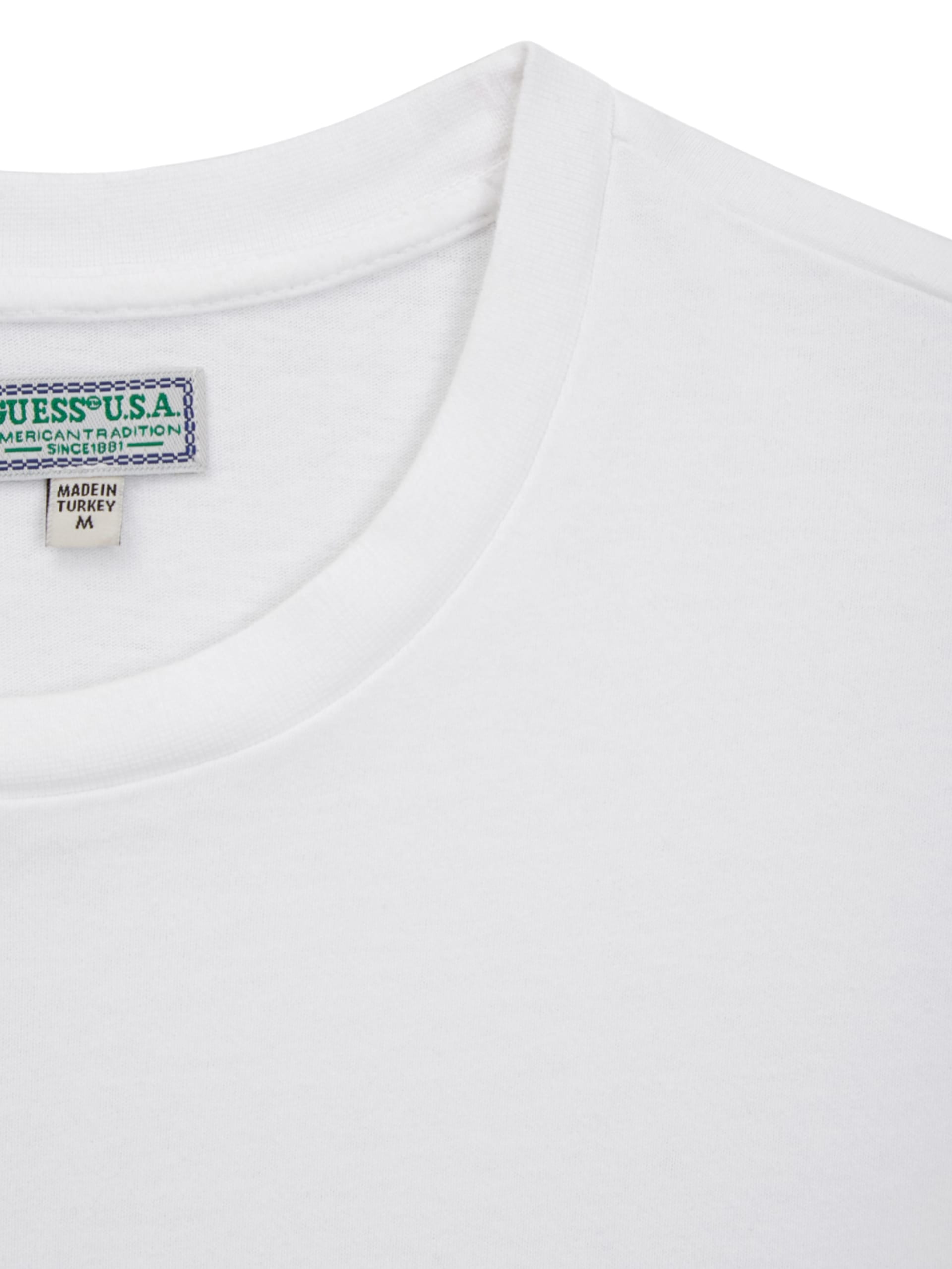 Camiseta com logo