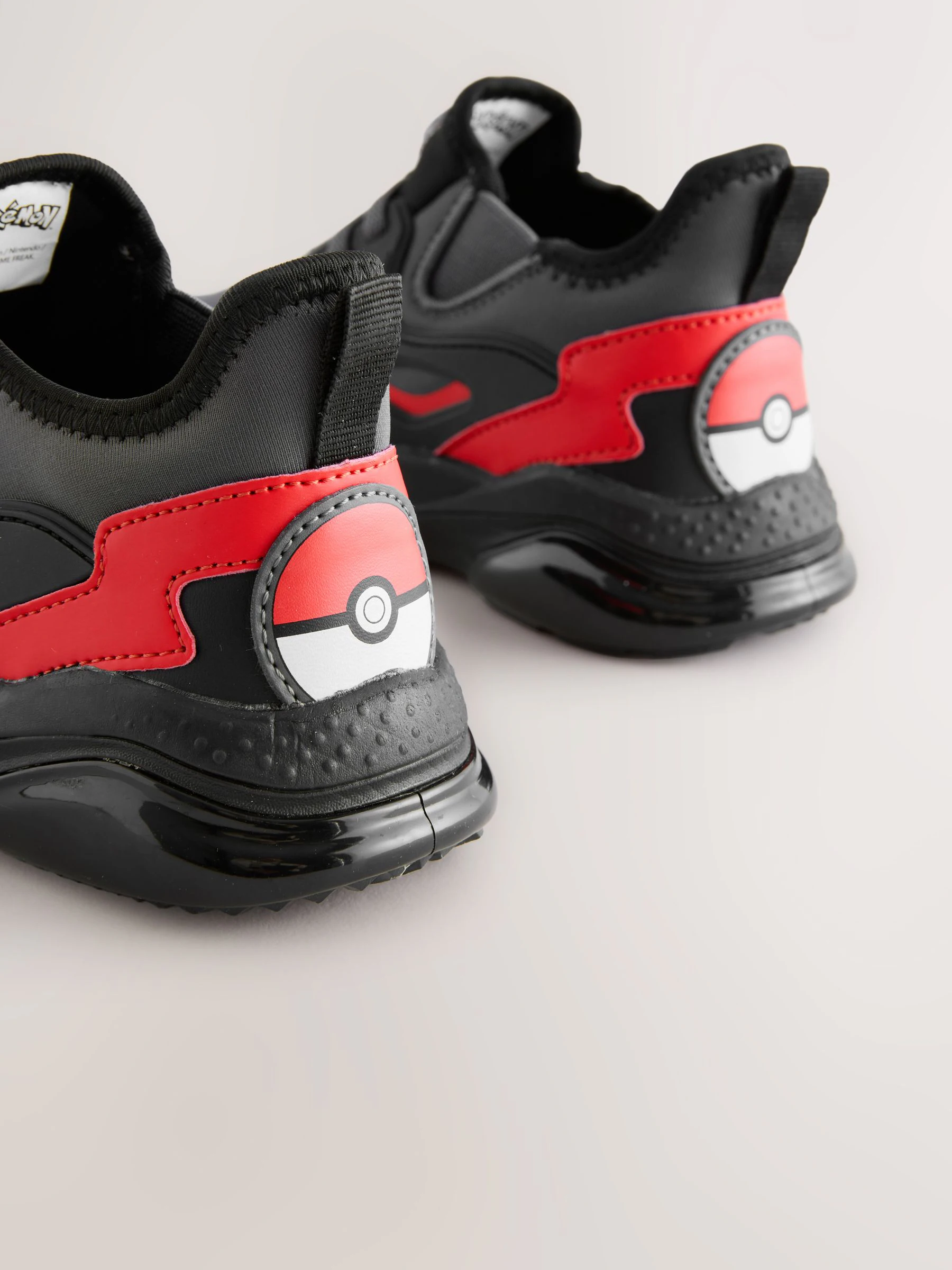 Grijs - Pokemon sneakers met elastische veter
