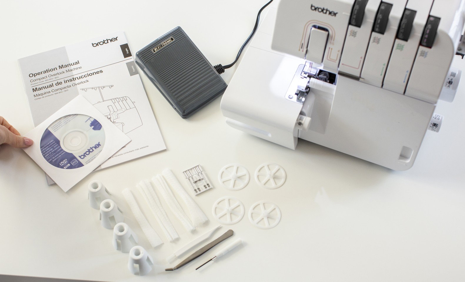 Brother - M343DST Overlock Symaskine