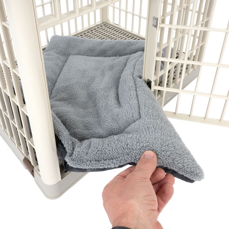 Cage d'intérieur TIAKI avec coussin pour chien