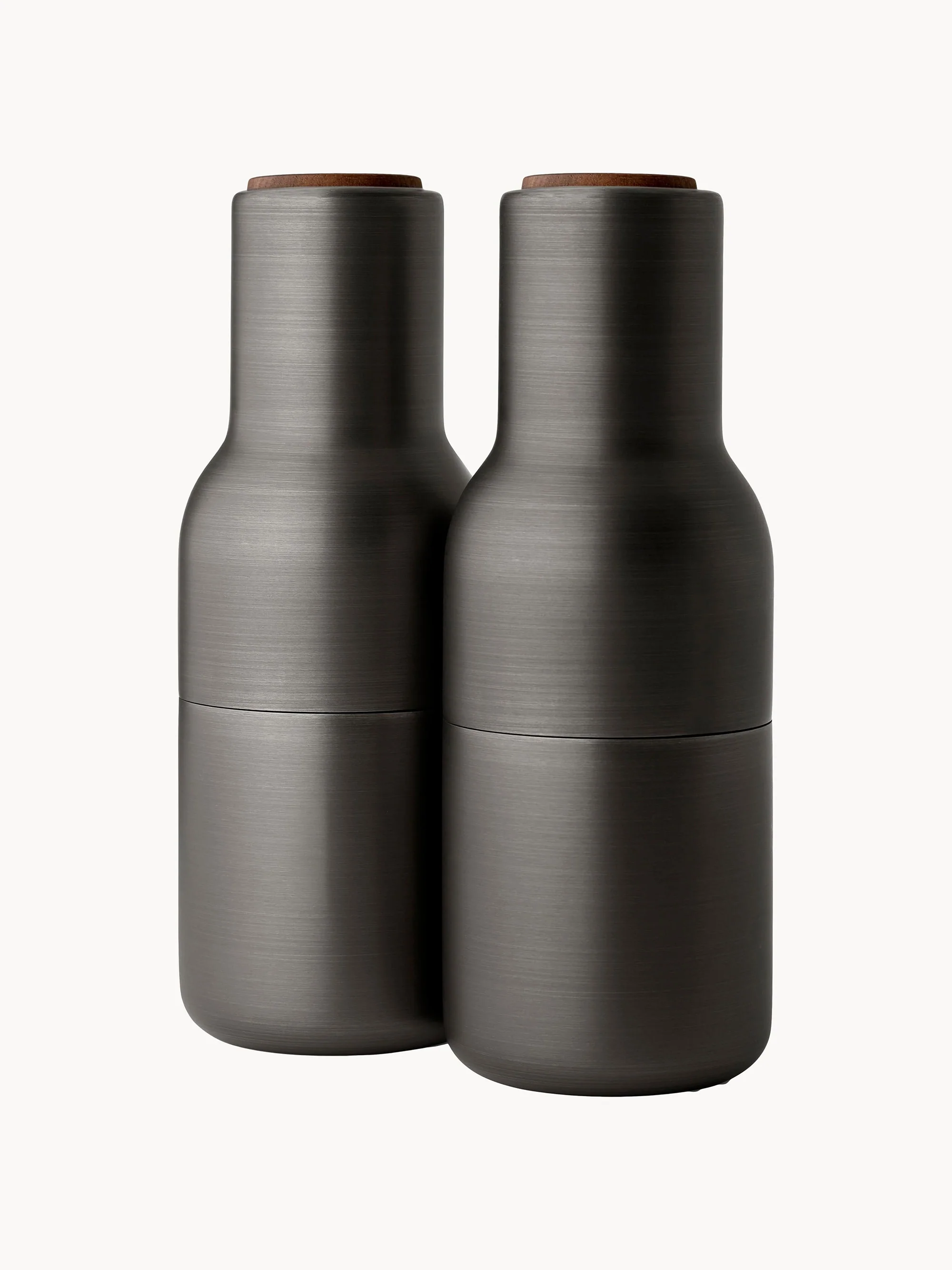 Zout- en peperstrooier Bottle Grinder met walnoothouten deksel, 2-delig