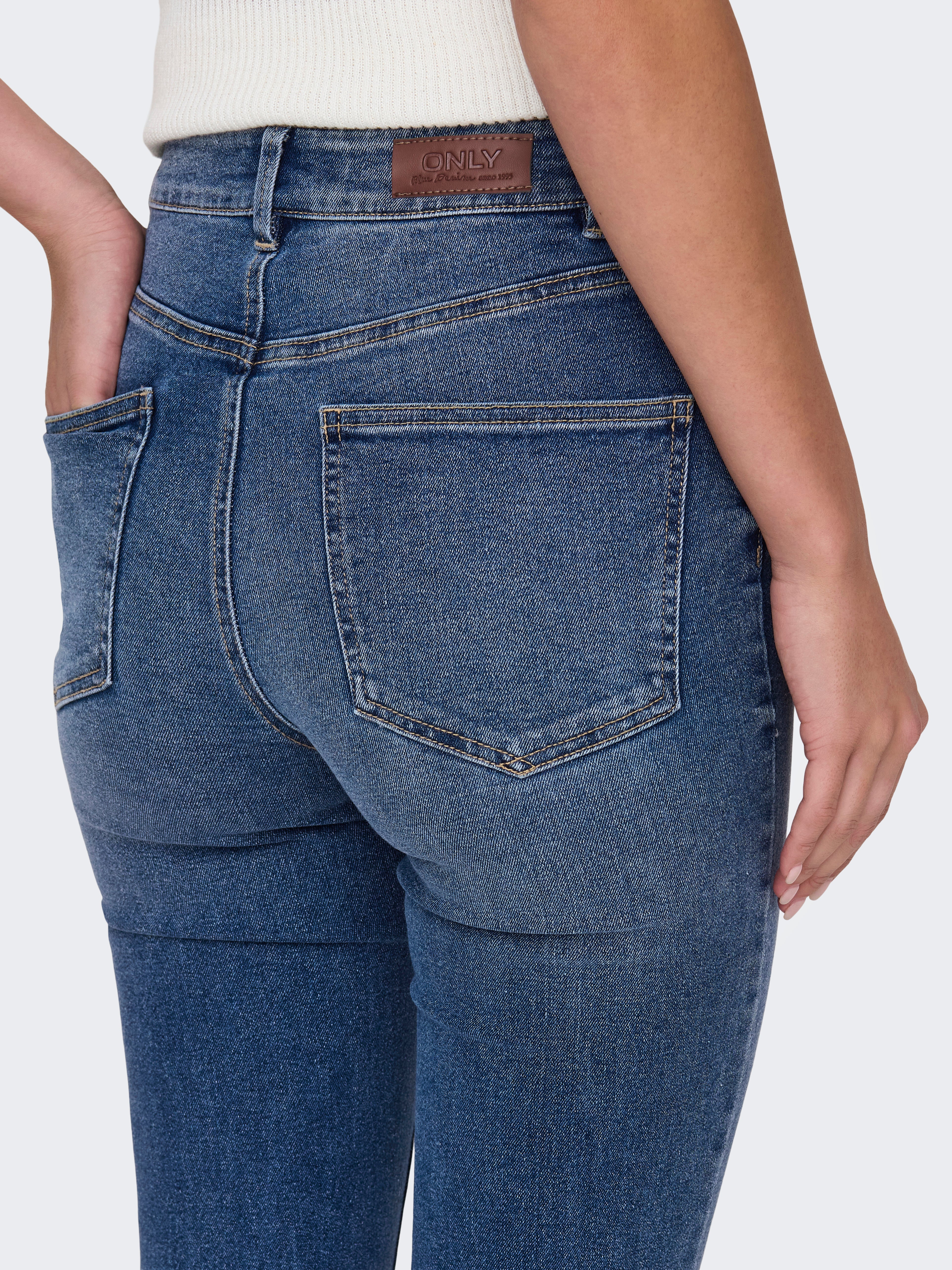 ONLWILLOW Hohe Taille Slim Fit Jeans Dark Medium Blue Denim