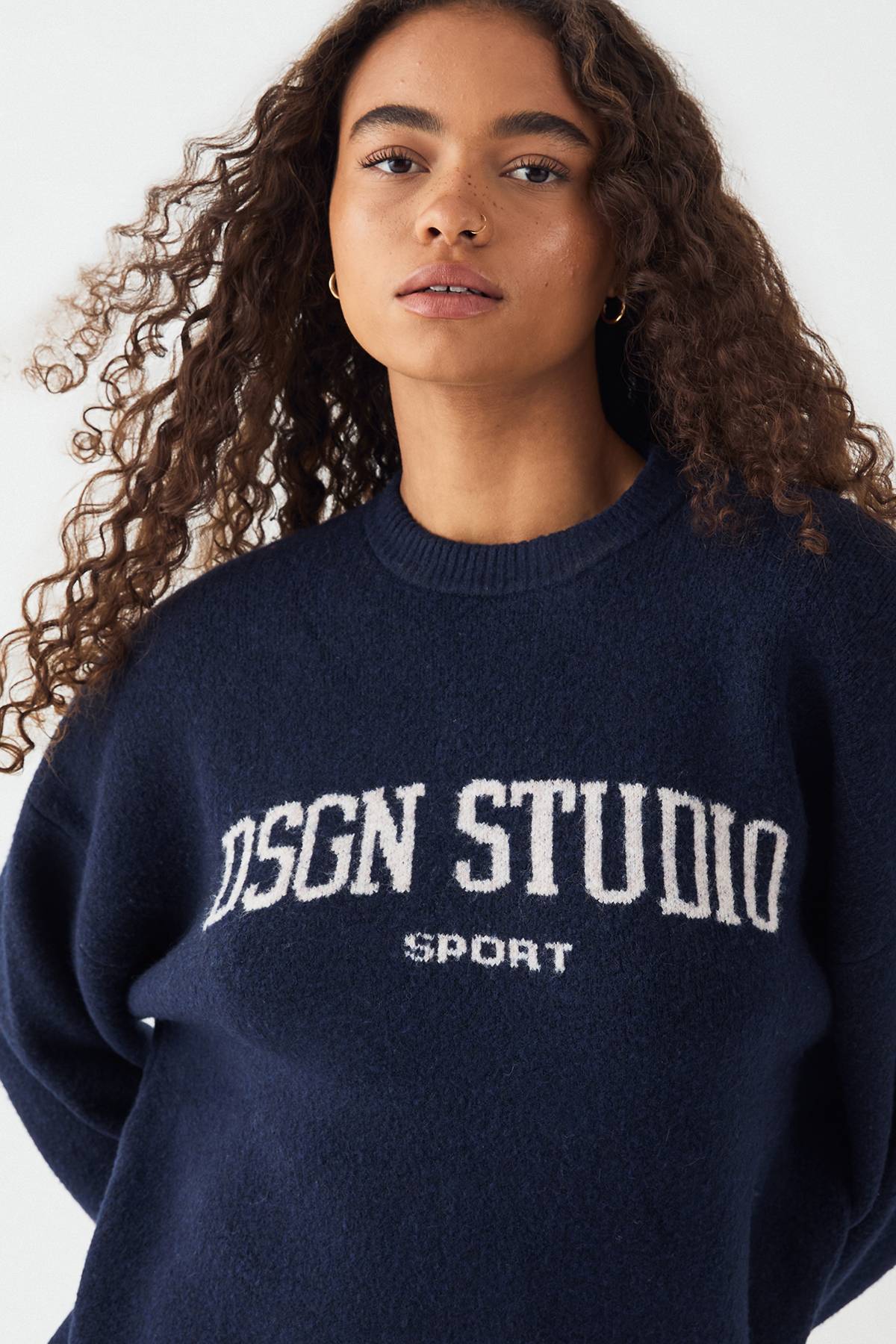 synthétiquell Col Rond Oversize Tricoté DSGN Studio