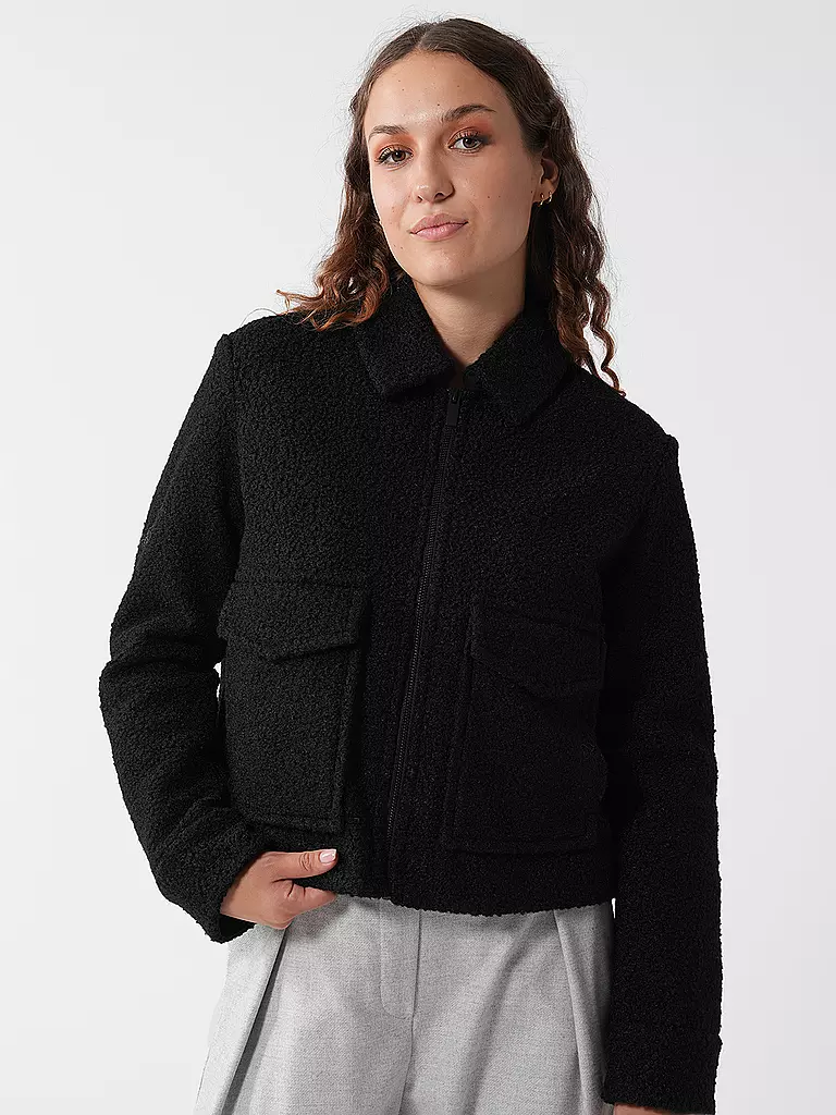 OPUS Jacke in Felloptik HOLMA schwarz